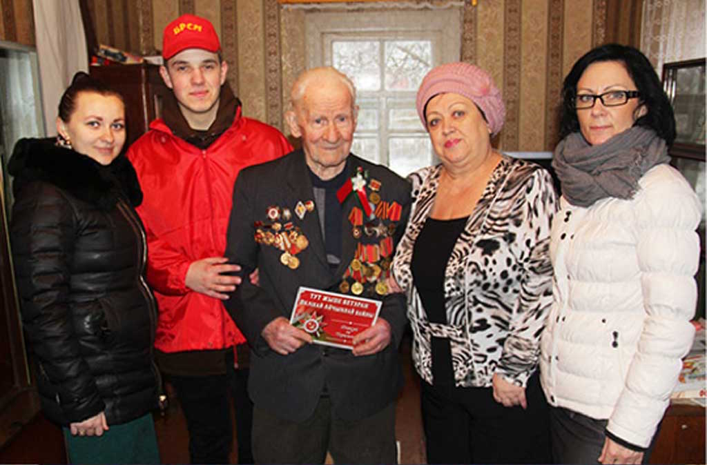 На Гомельщине завершается республиканская акция Белорусского фонда мира «Здесь живет ветеран».