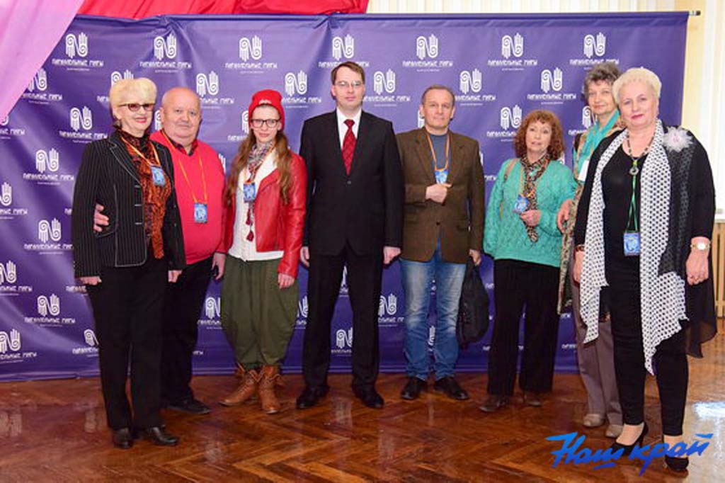 VII Международный фестиваль-семинар юношеских и молодежных любительских  театров «Параллельные миры» в городе Барановичи